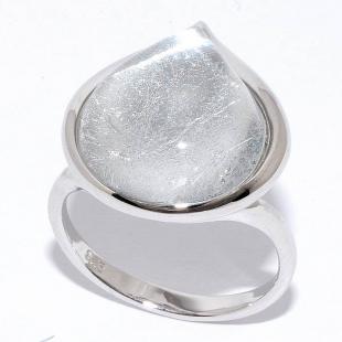 Серебряное кольцо<br> 21R2185CSS-133, сусальное серебро, смола ювелирная